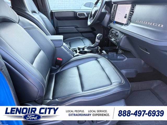 Certified 2025 Ford Bronco Badlands AWD/4WD image 13