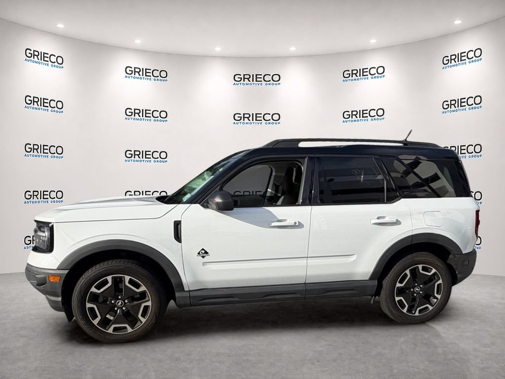 Certified 2021 Ford Bronco Sport Outer Banks w/ Outer Banks Package AWD/4WD image 4