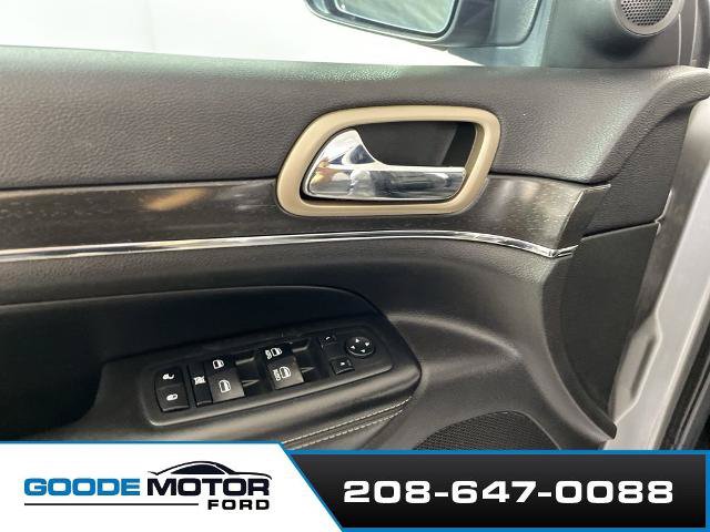 Used 2017 Jeep Grand Cherokee Limited w/ Trailer Tow Group IV AWD/4WD image 9