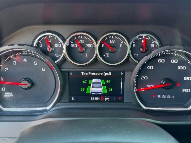 Used 2022 Chevrolet Silverado 2500 Custom w/ Custom Convenience Package AWD/4WD image 17