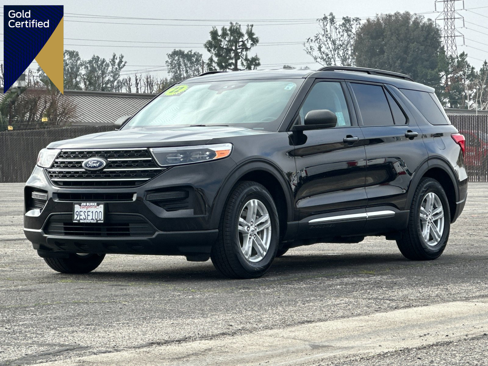 Certified 2022 Ford Explorer XLT image 1
