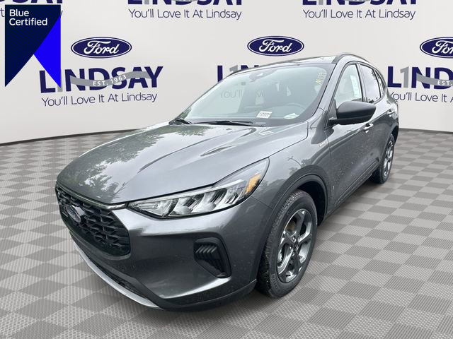 Certified 2025 Ford Escape ST-Line w/ Equipment Group 301A image 1