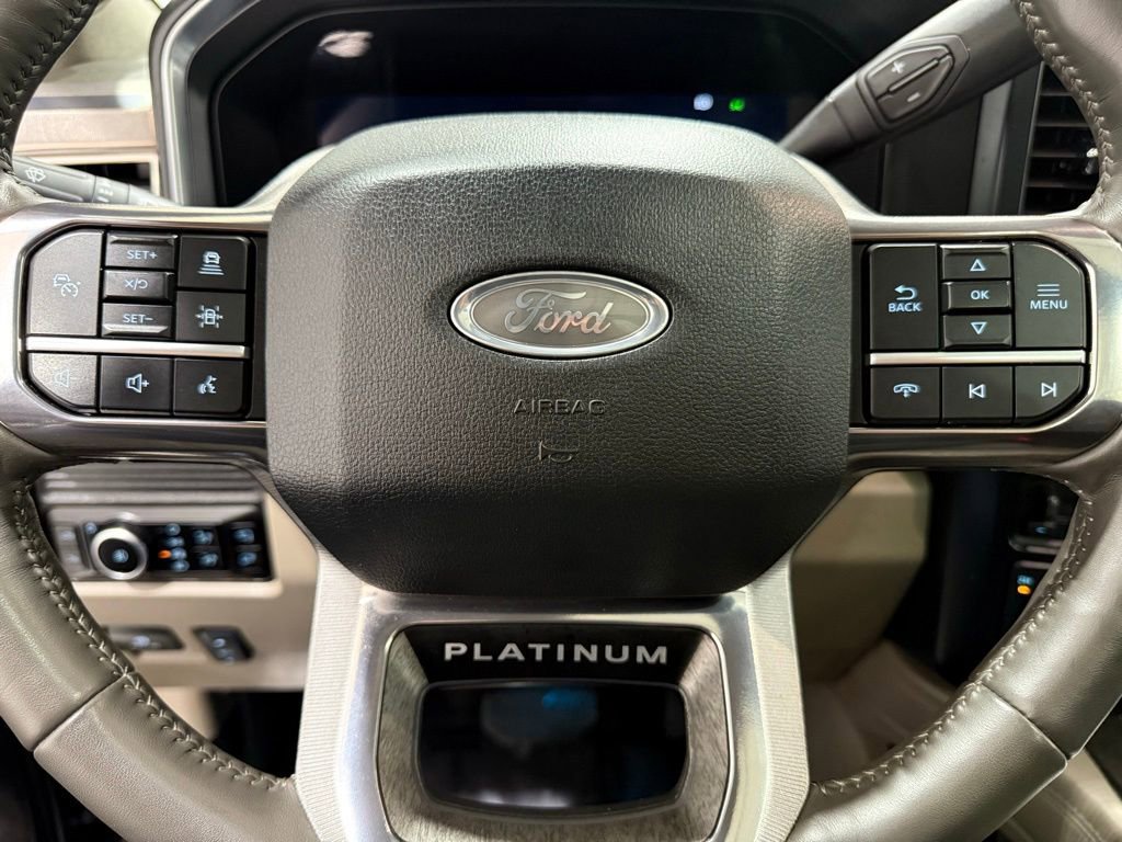 Certified 2025 Ford F450 Platinum w/ Platinum Plus Package image 47