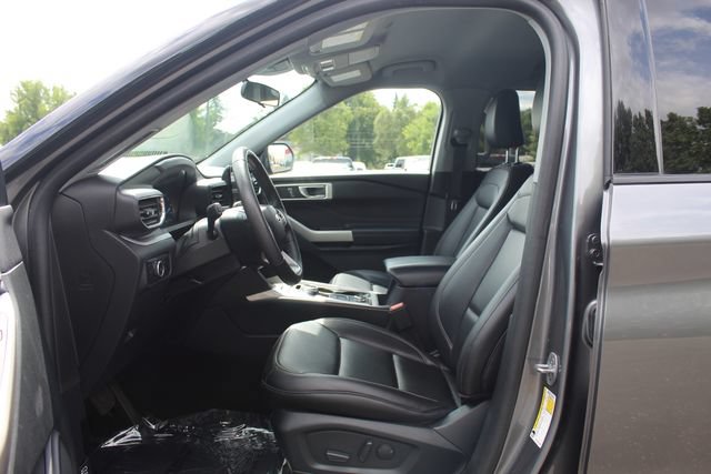 Certified 2024 Ford Explorer XLT w/ Equipment Group 202A AWD/4WD image 24