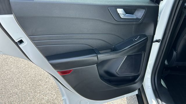 Certified 2024 Ford Escape ST-Line w/ Tech Pack #1 AWD/4WD image 14