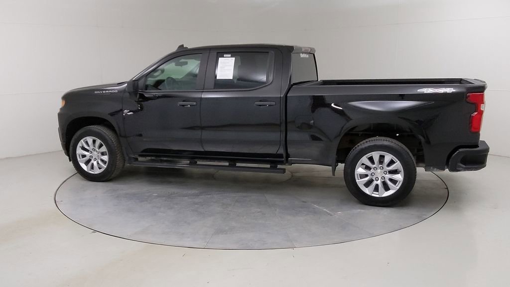 Used 2021 Chevrolet Silverado 1500 Custom AWD/4WD image 17