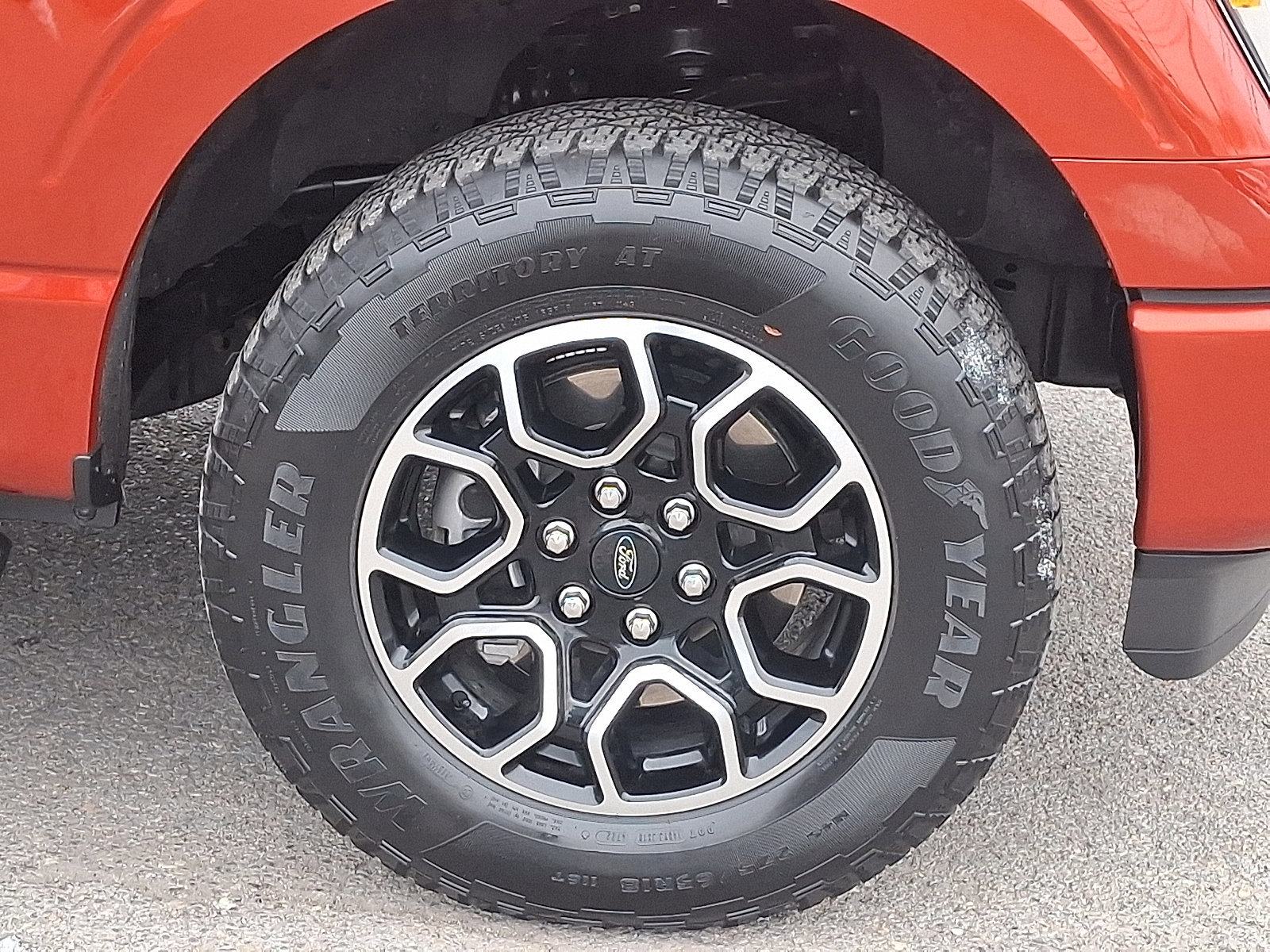 Certified 2023 Ford F150 XLT w/ Equipment Group 302A High image 8