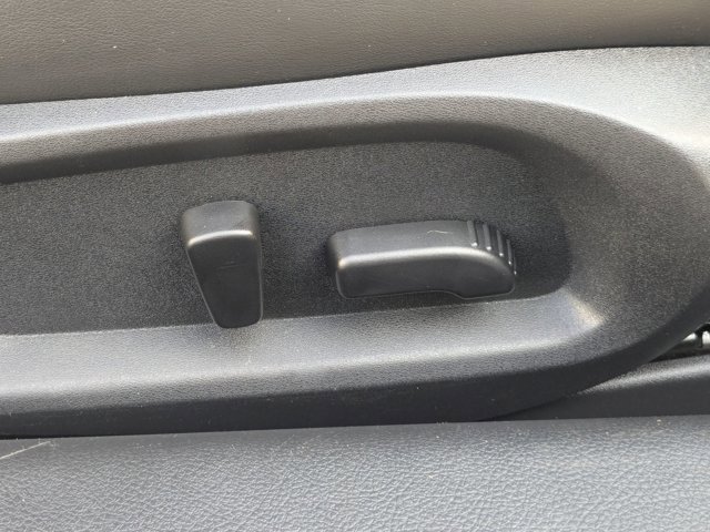 Used 2022 INFINITI Q60 3.0t Luxe w/ Essential Package image 36