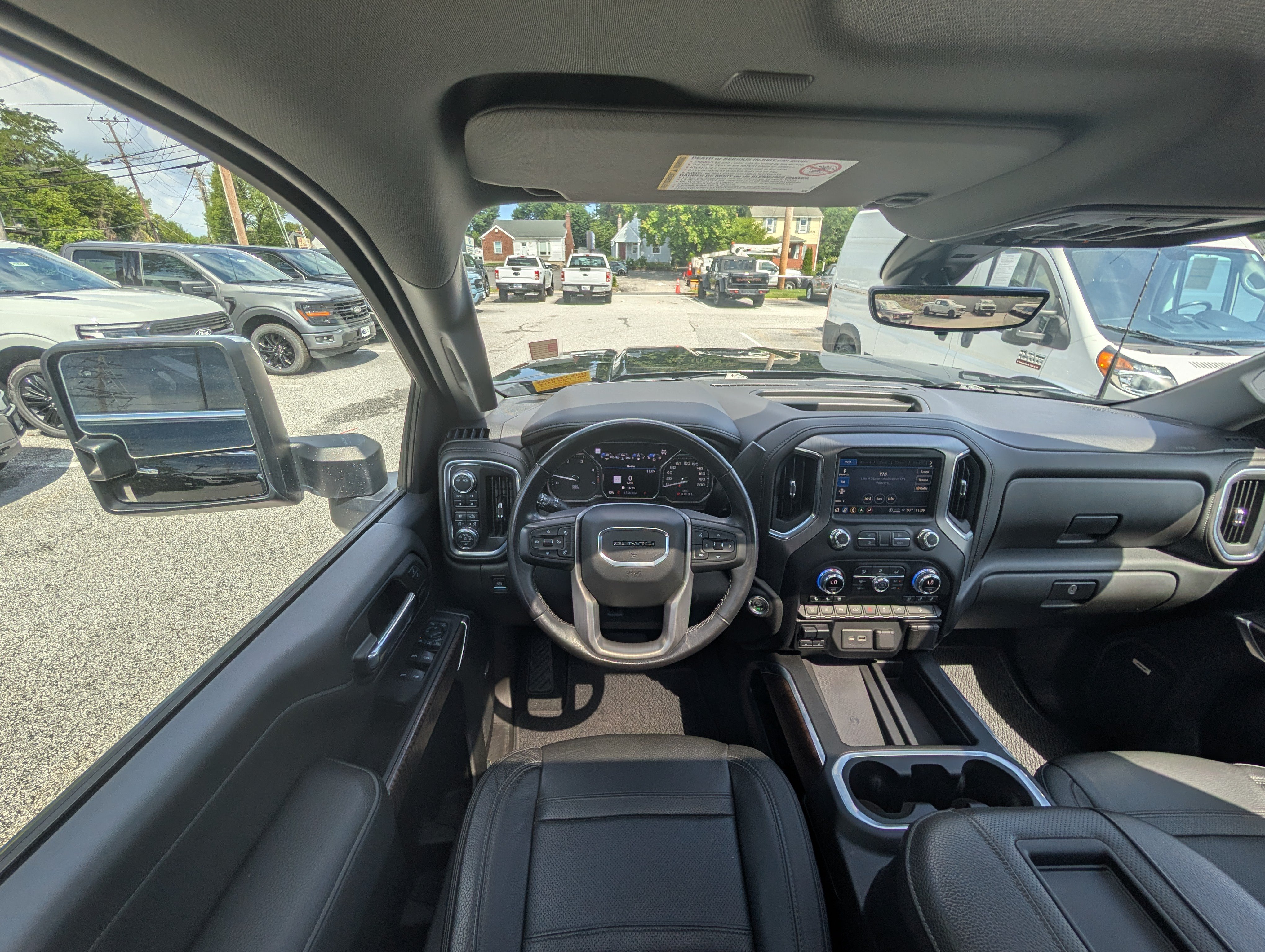 Used 2021 GMC Sierra 2500 Denali w/ Denali Ultimate Package AWD/4WD image 20
