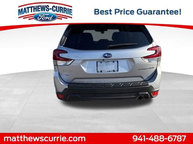 Used 2019 Subaru Forester Premium w/ All-Weather Package image 3