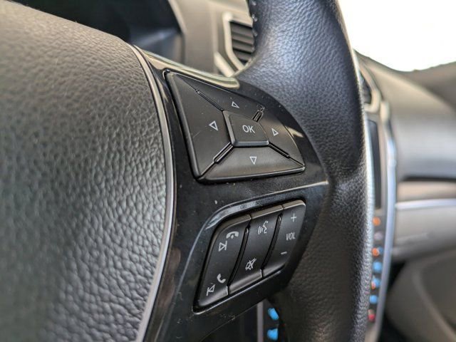 Certified 2019 Ford Explorer Limited w/ Ford Safe & Smart Package image 25