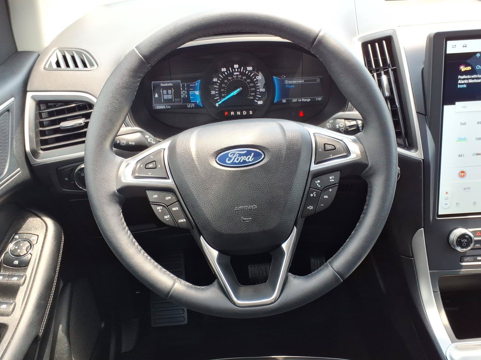 Certified 2023 Ford Edge SEL w/ Convenience Package AWD/4WD image 11