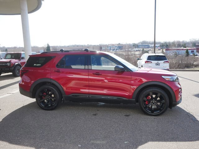 Certified 2023 Ford Explorer ST w/ Equipment Group 401A AWD/4WD image 2