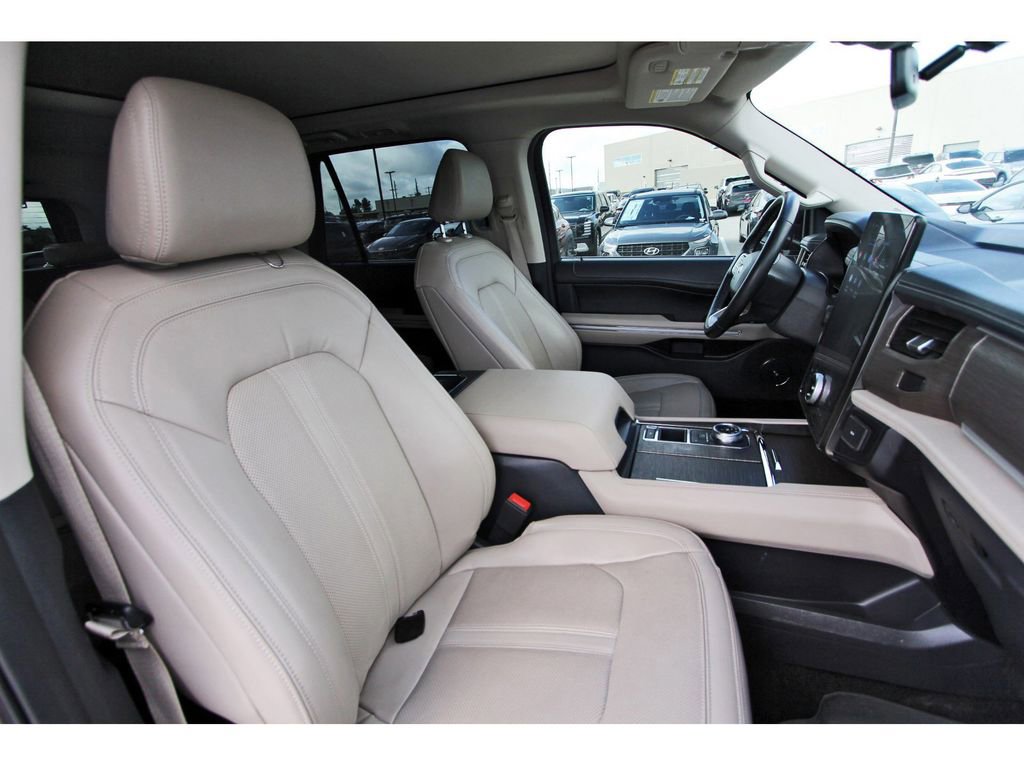 Certified 2023 Ford Expedition Limited RWD image 28