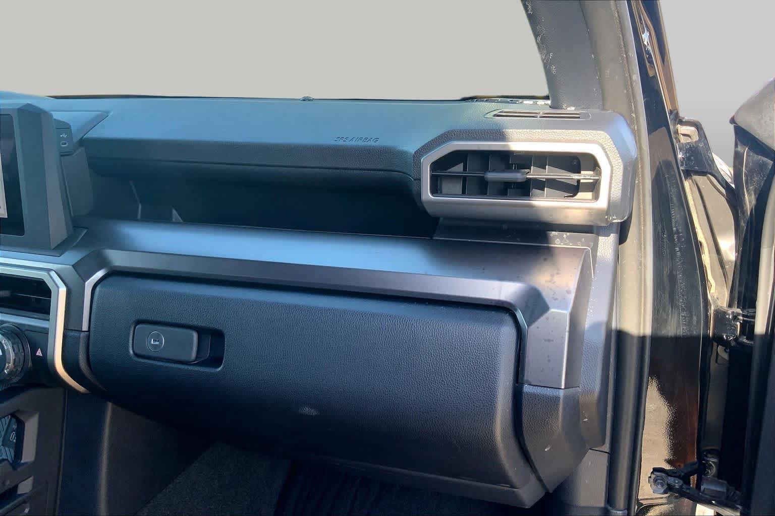 Used 2025 Toyota 4Runner TRD Sport AWD/4WD image 19