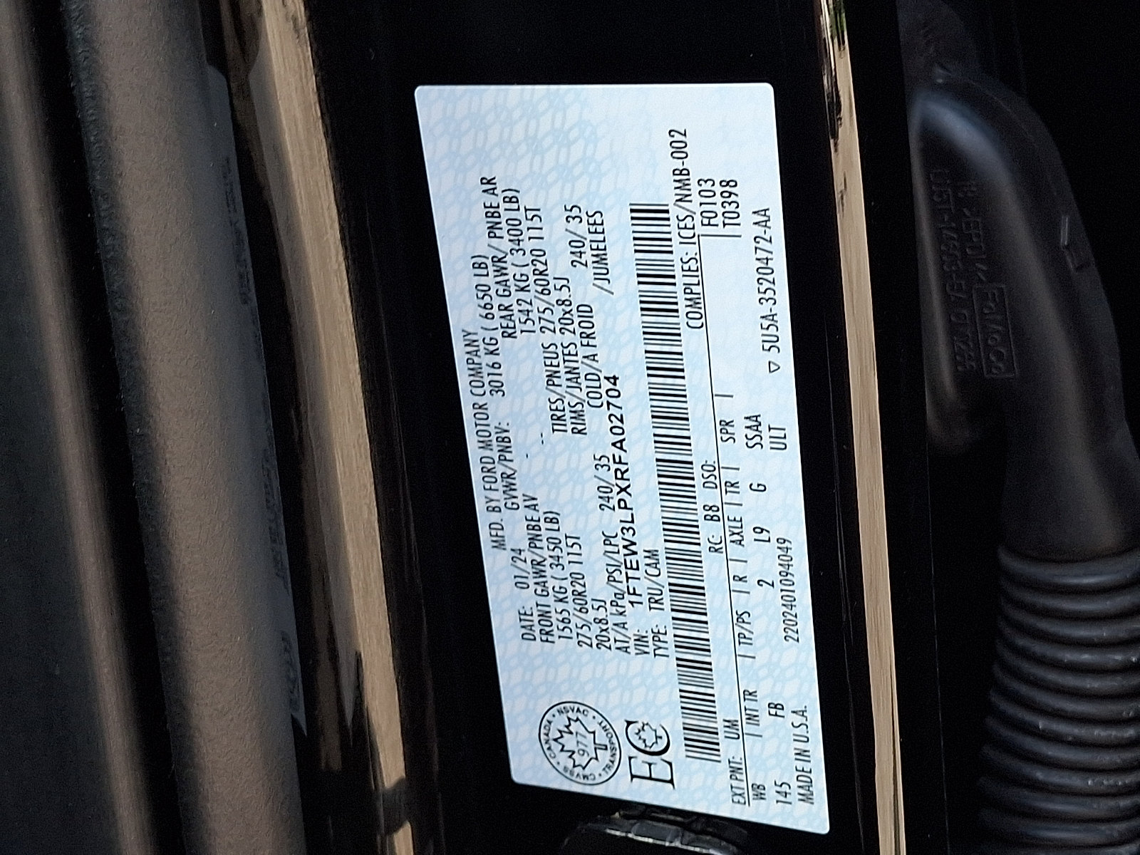 Certified 2024 Ford F150 XLT w/ Equipment Group 302A MID AWD/4WD image 31