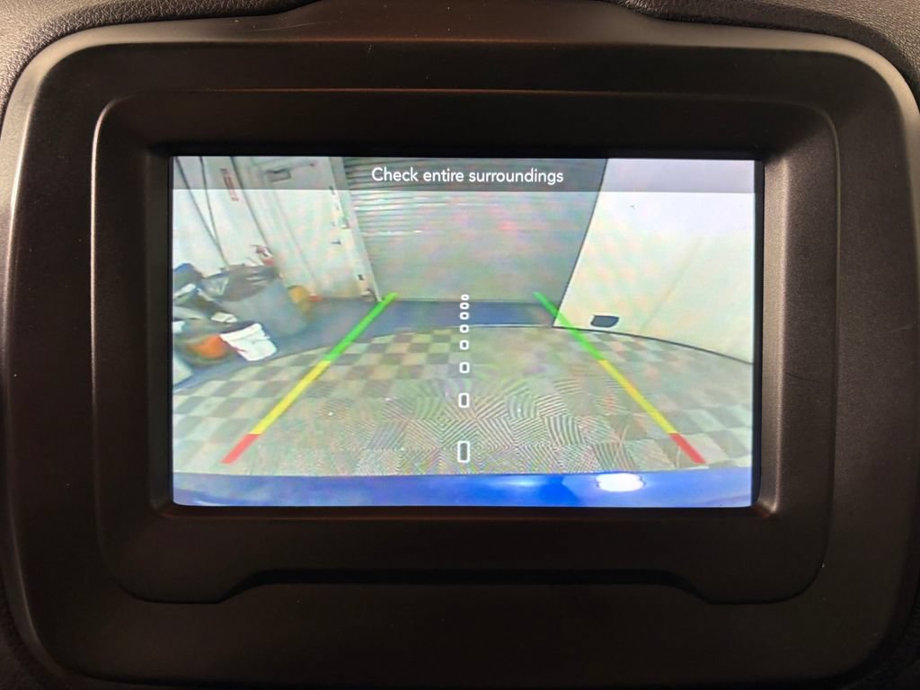 Used 2018 Jeep Renegade Trailhawk AWD/4WD image 19