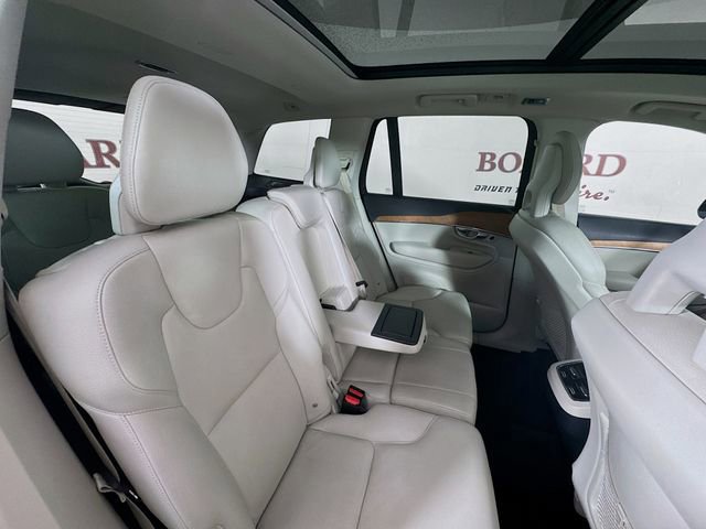 Used 2021 Volvo XC90 T6 Momentum w/ Climate Package image 31