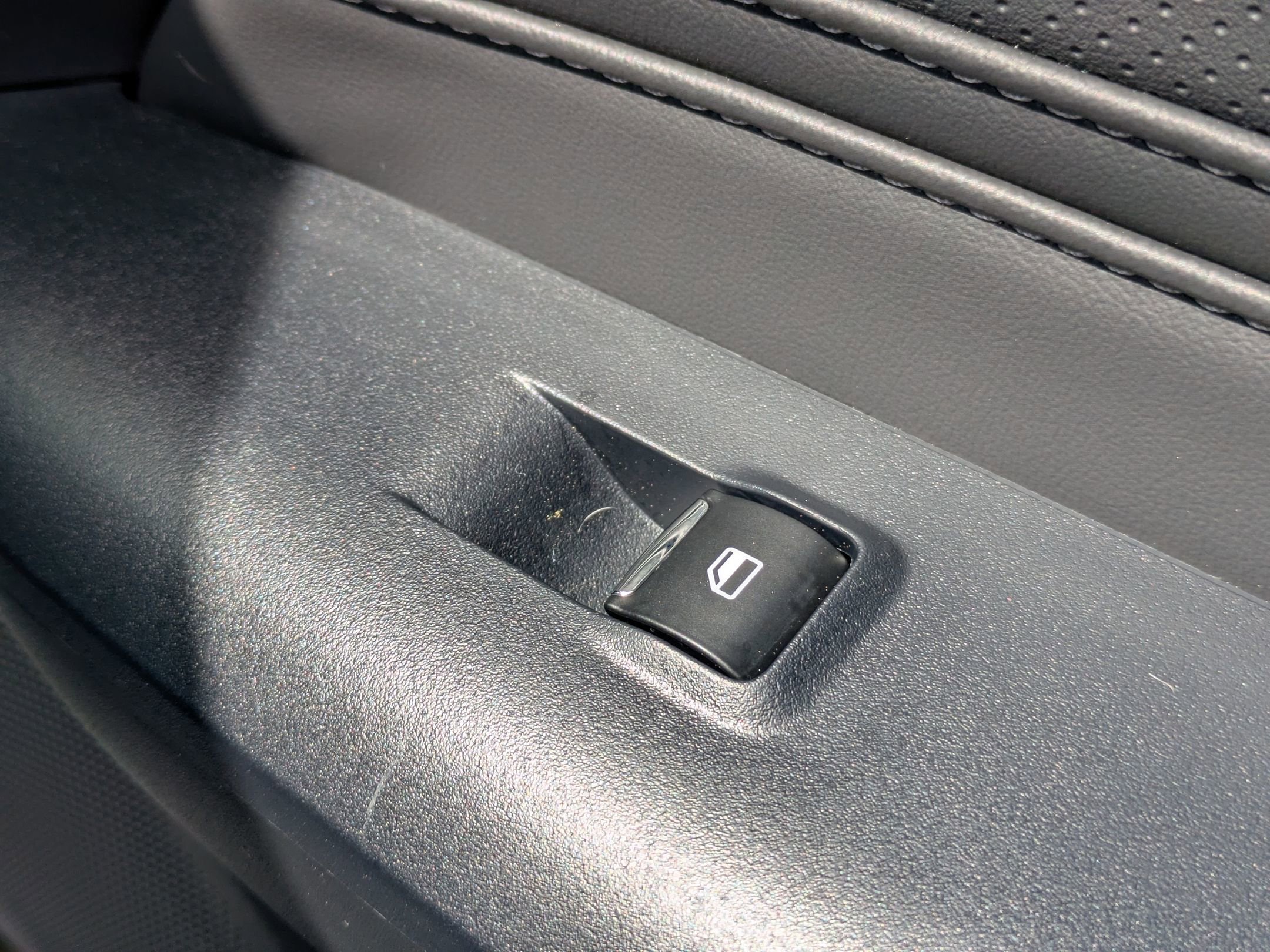 Certified 2025 Ford Mustang GT Premium RWD image 29