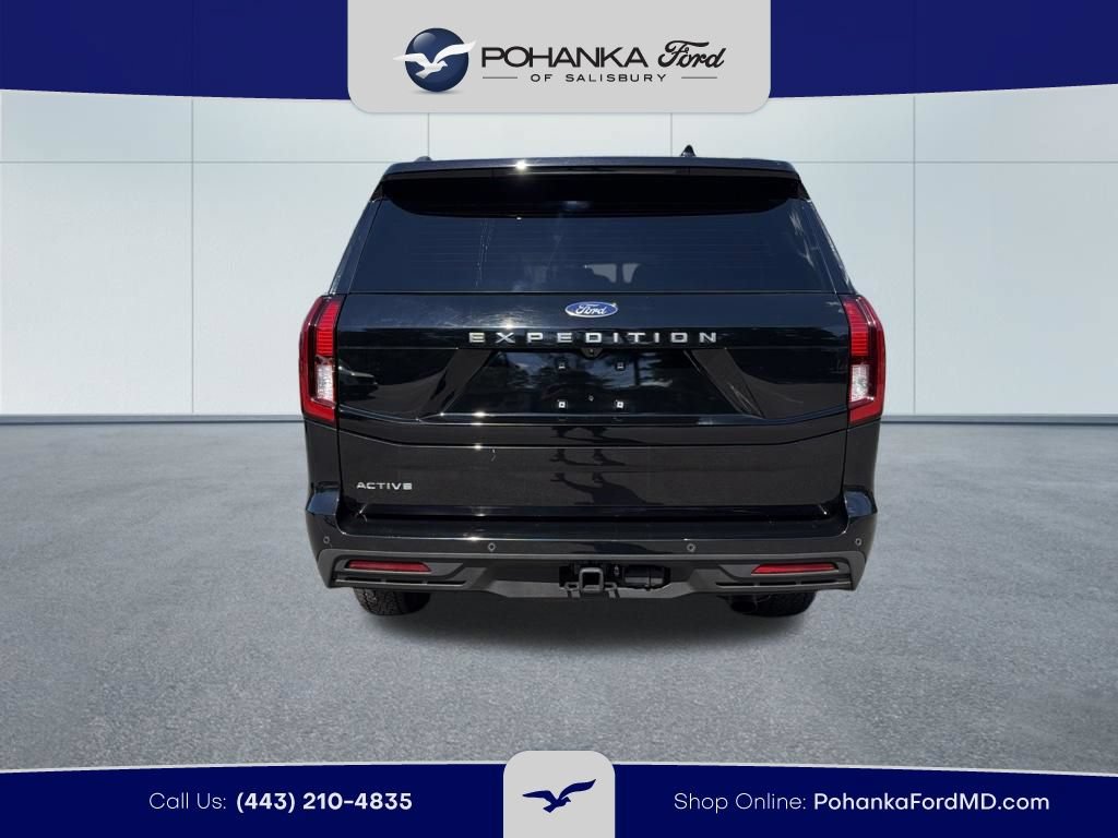 Certified 2025 Ford Expedition Active AWD/4WD image 6