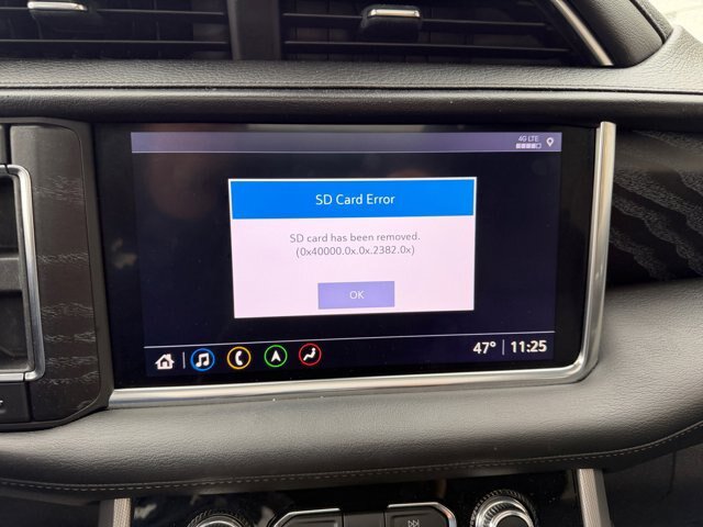 Used 2021 GMC Yukon XL Denali w/ Denali Premium Package AWD/4WD image 28