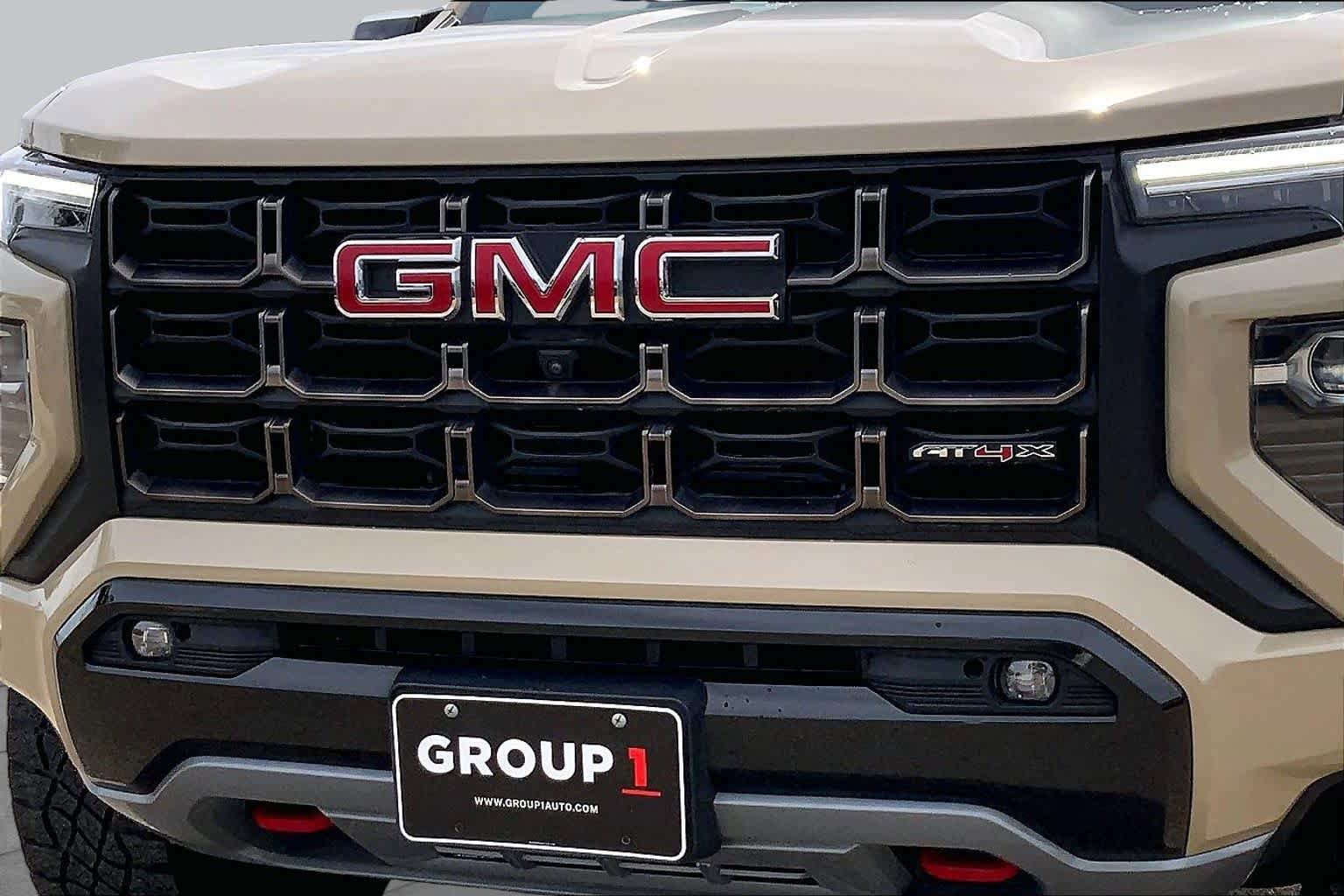 Used 2024 GMC Canyon AT4X AWD/4WD image 30