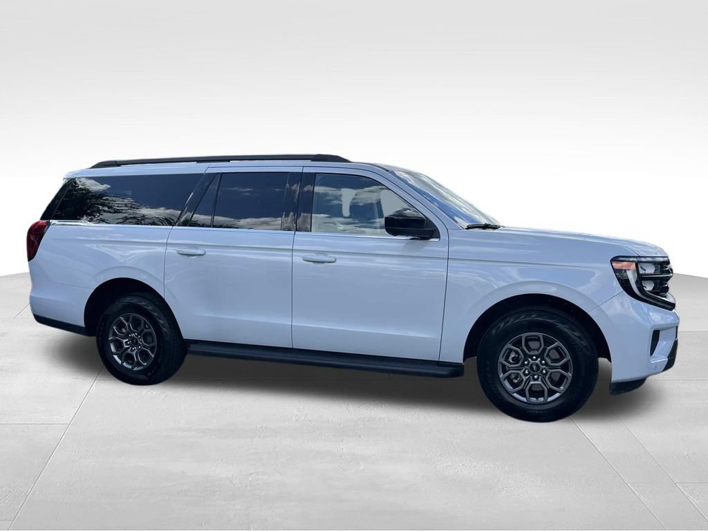 Certified 2025 Ford Expedition Max Active AWD/4WD image 2