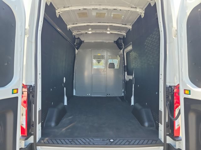 Certified 2022 Ford Transit 250 148 High Roof w/ Load Area Protection Package RWD image 9