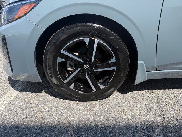 Used 2025 Nissan Sentra SV w/ All-Weather Package FWD image 22