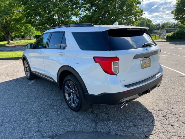 Certified 2023 Ford Explorer XLT w/ Equipment Group 202A AWD/4WD image 7