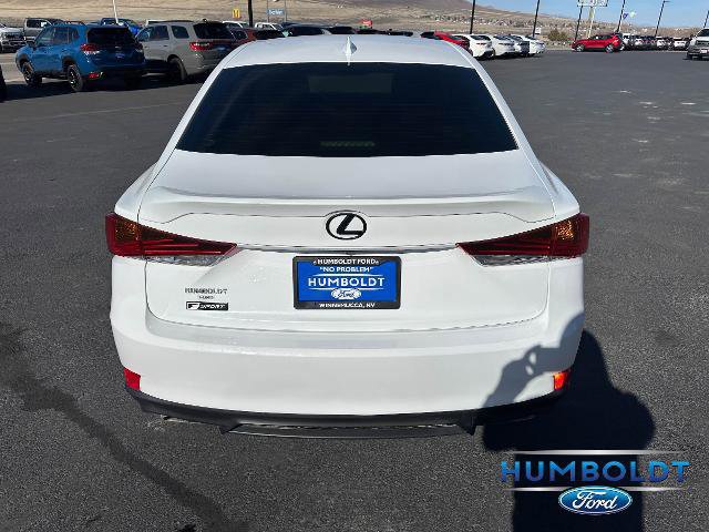 Used 2018 Lexus IS 300 AWD image 4