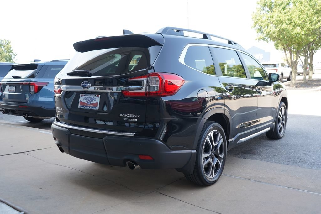 Used 2025 Subaru Ascent Limited w/ Popular Package #1 AWD/4WD image 10
