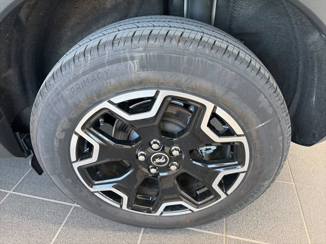 Certified 2025 Ford Bronco Sport Outer Banks w/ Outer Banks Tech Package+ AWD/4WD image 7