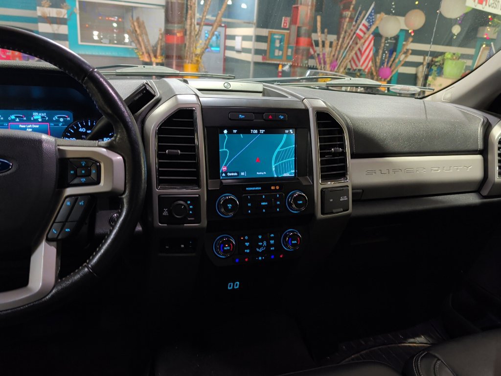 Certified 2019 Ford F250 Lariat w/ Lariat Ultimate Package AWD/4WD image 16