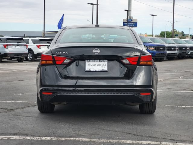 Used 2024 Nissan Altima 2.5 SV FWD image 6
