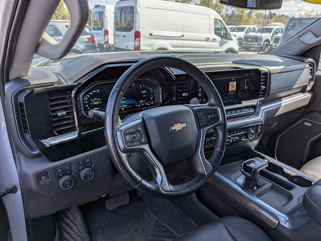 Used 2022 Chevrolet Silverado 1500 LTZ image 7