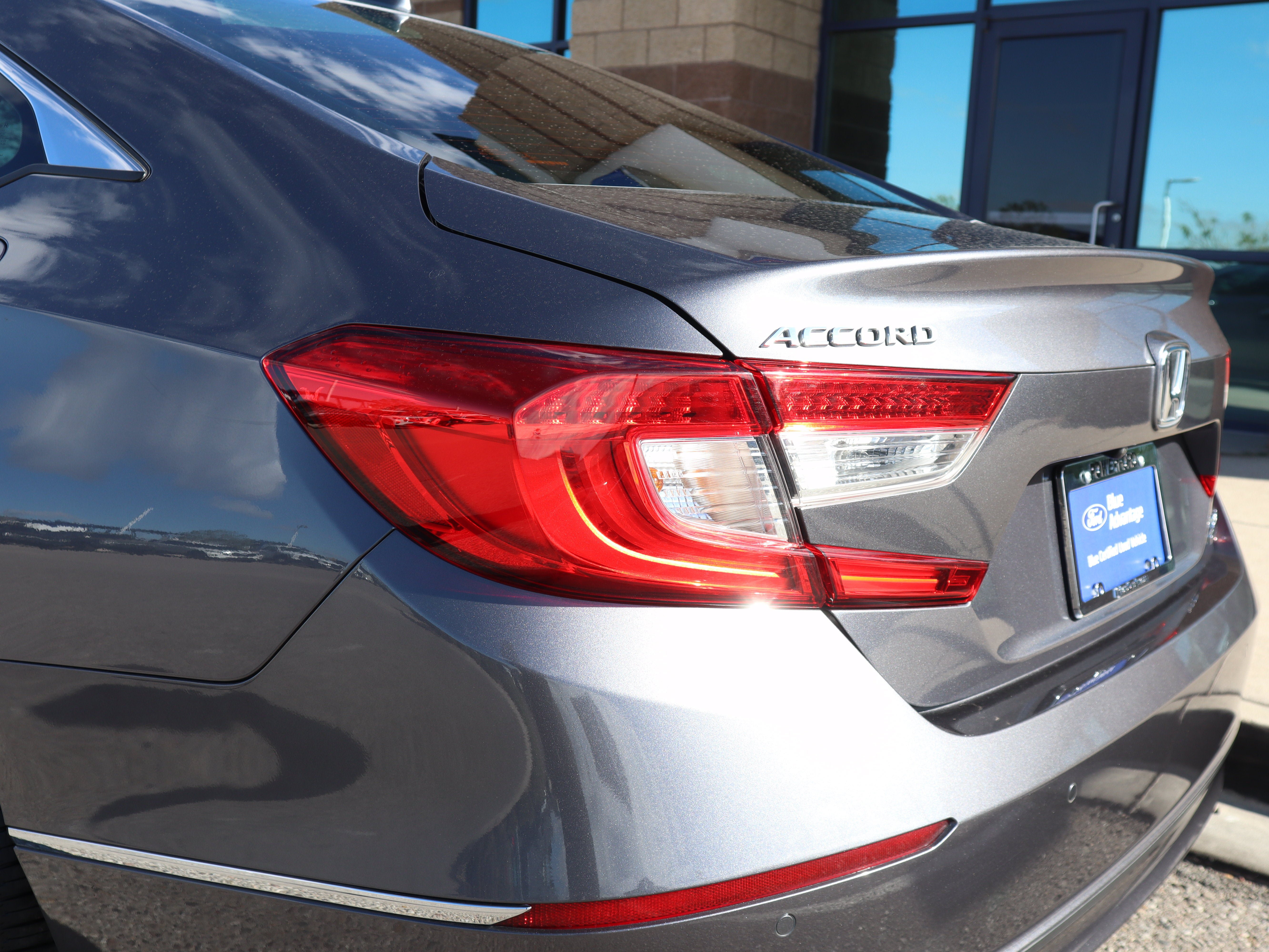 Used 2020 Honda Accord Touring image 18