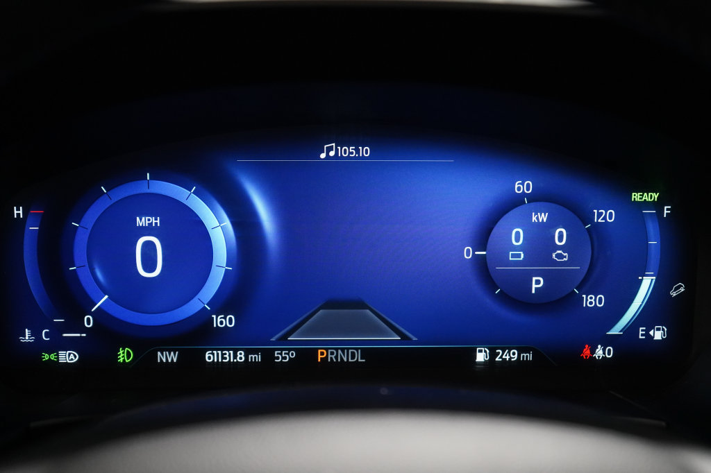 Certified 2020 Ford Escape Titanium AWD/4WD image 18