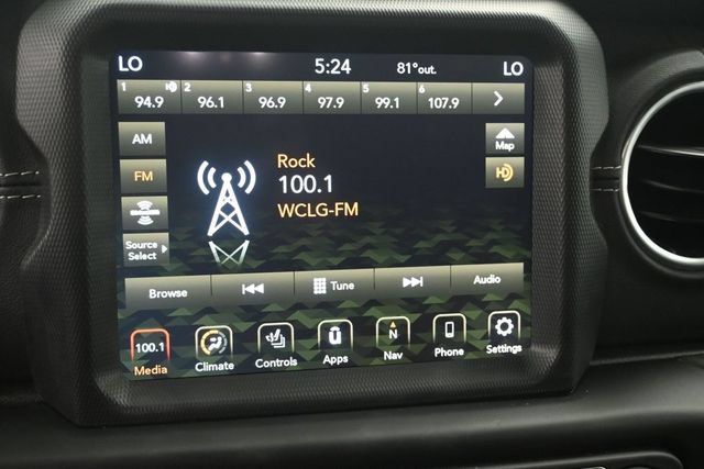 Used 2023 Jeep Wrangler Unlimited Sahara w/ Cold Weather Group AWD/4WD image 10