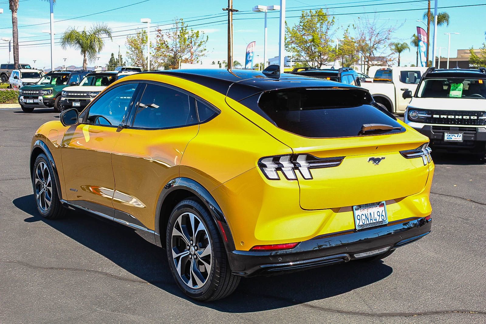 Certified 2023 Ford Mustang Mach-E Premium image 8