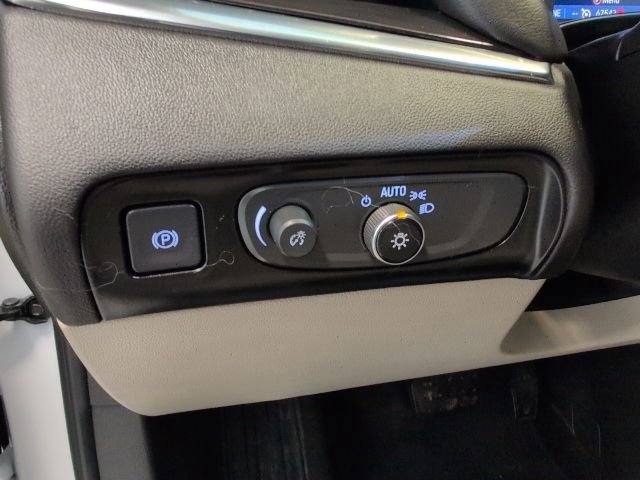 Used 2021 Buick Enclave Premium image 19