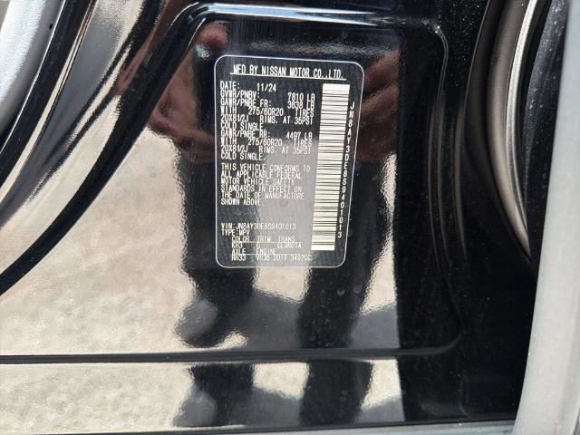 Used 2025 Nissan Armada PRO-4X w/ Pro-4X Premium Package AWD/4WD image 14