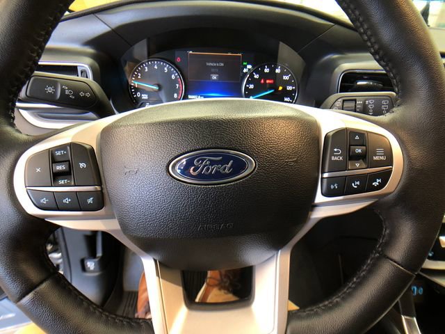 Certified 2023 Ford Explorer XLT w/ Equipment Group 202A AWD/4WD image 13