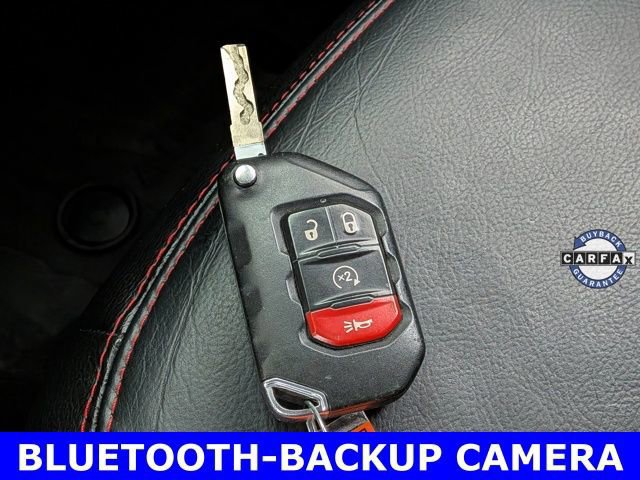 Used 2018 Jeep Wrangler Unlimited Rubicon w/ Dual Top Group image 37