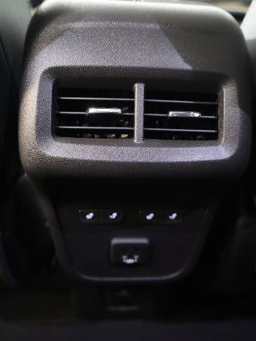 Used 2024 GMC Terrain Denali w/ Denali Premium Package AWD/4WD image 24