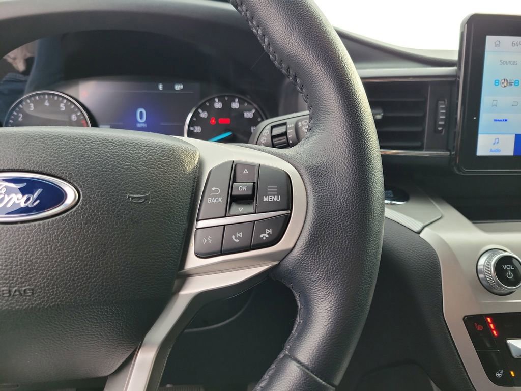 Certified 2022 Ford Explorer XLT w/ Equipment Group 202A image 24