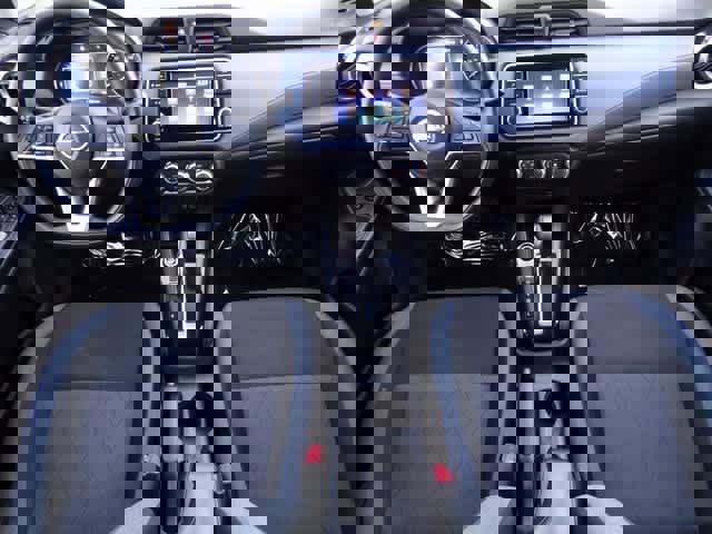 Used 2023 Nissan Versa SV image 10