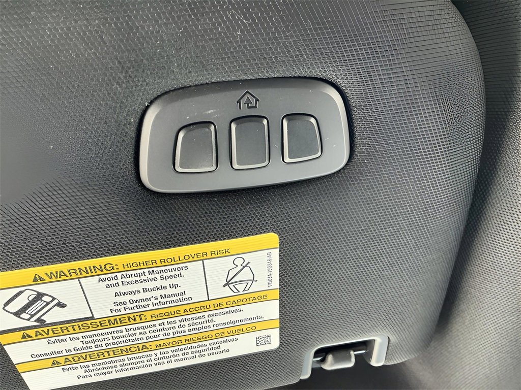 Certified 2021 Ford F350 Platinum w/ Tremor Off-Road Package image 51