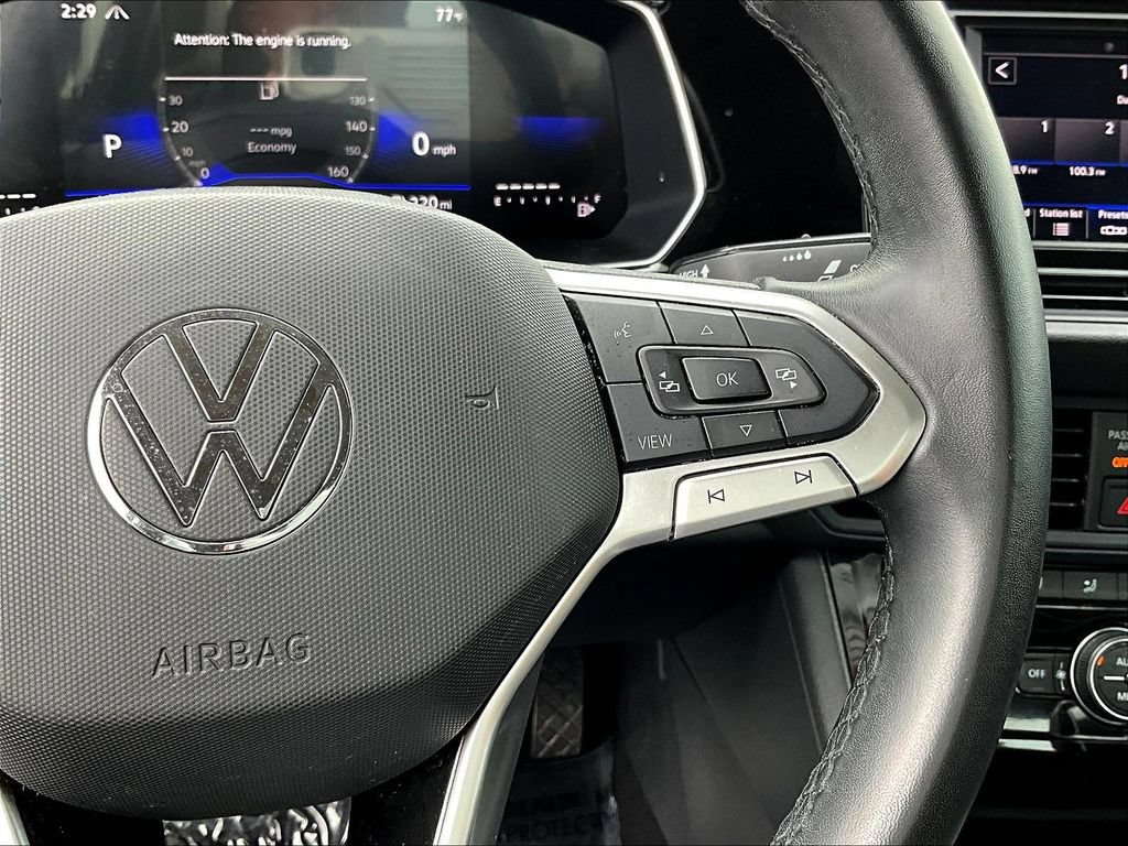Used 2024 Volkswagen Jetta SE FWD image 12