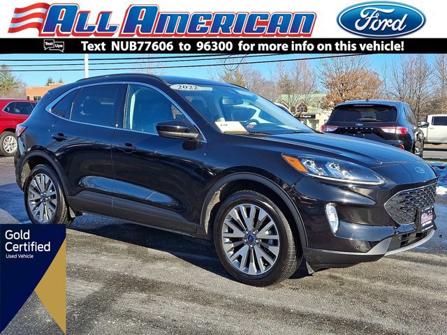 Certified 2022 Ford Escape Titanium w/ Class II Trailer Tow Package image 1
